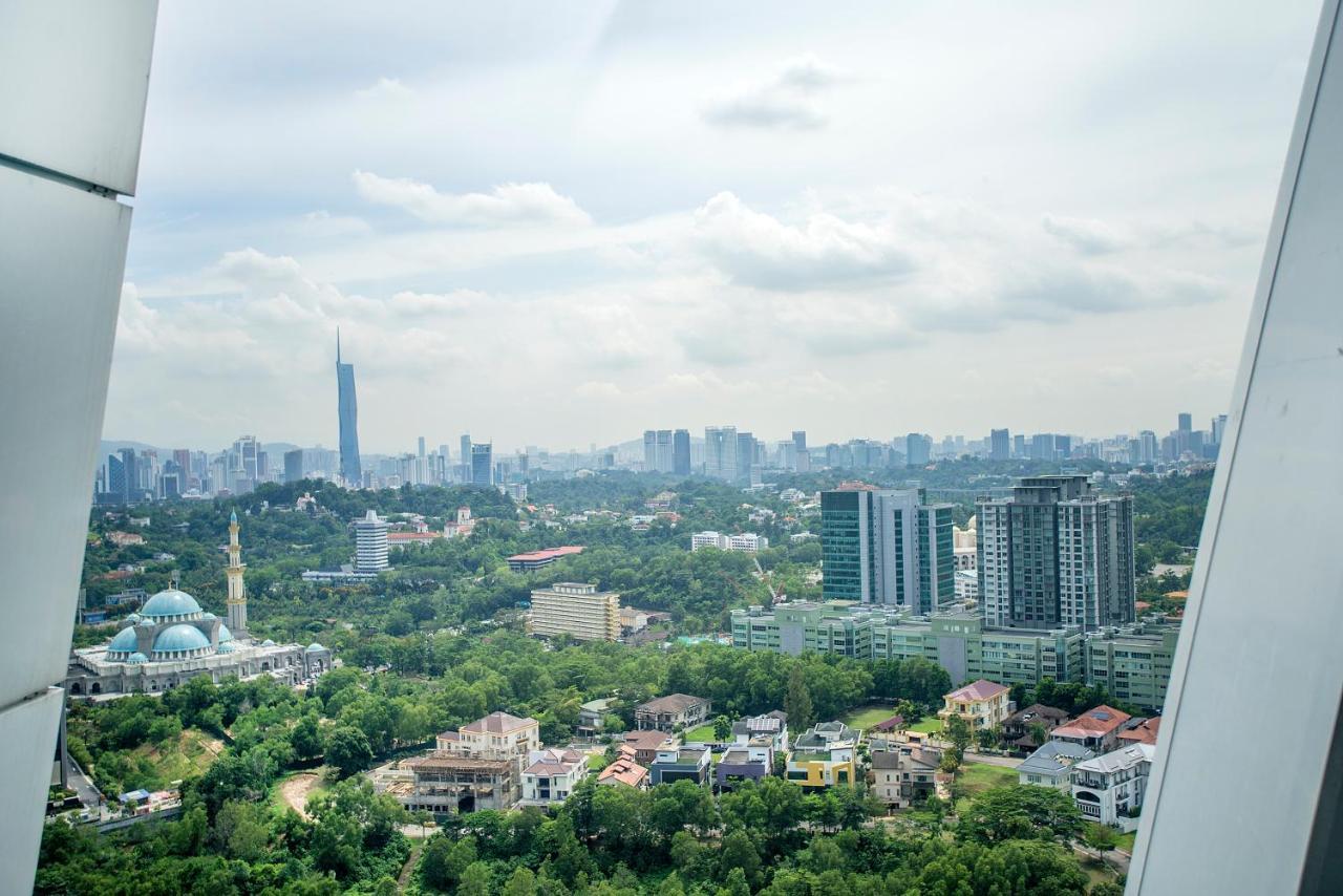 Arte Mont Kiara Free Parking, Kuala Lumpur