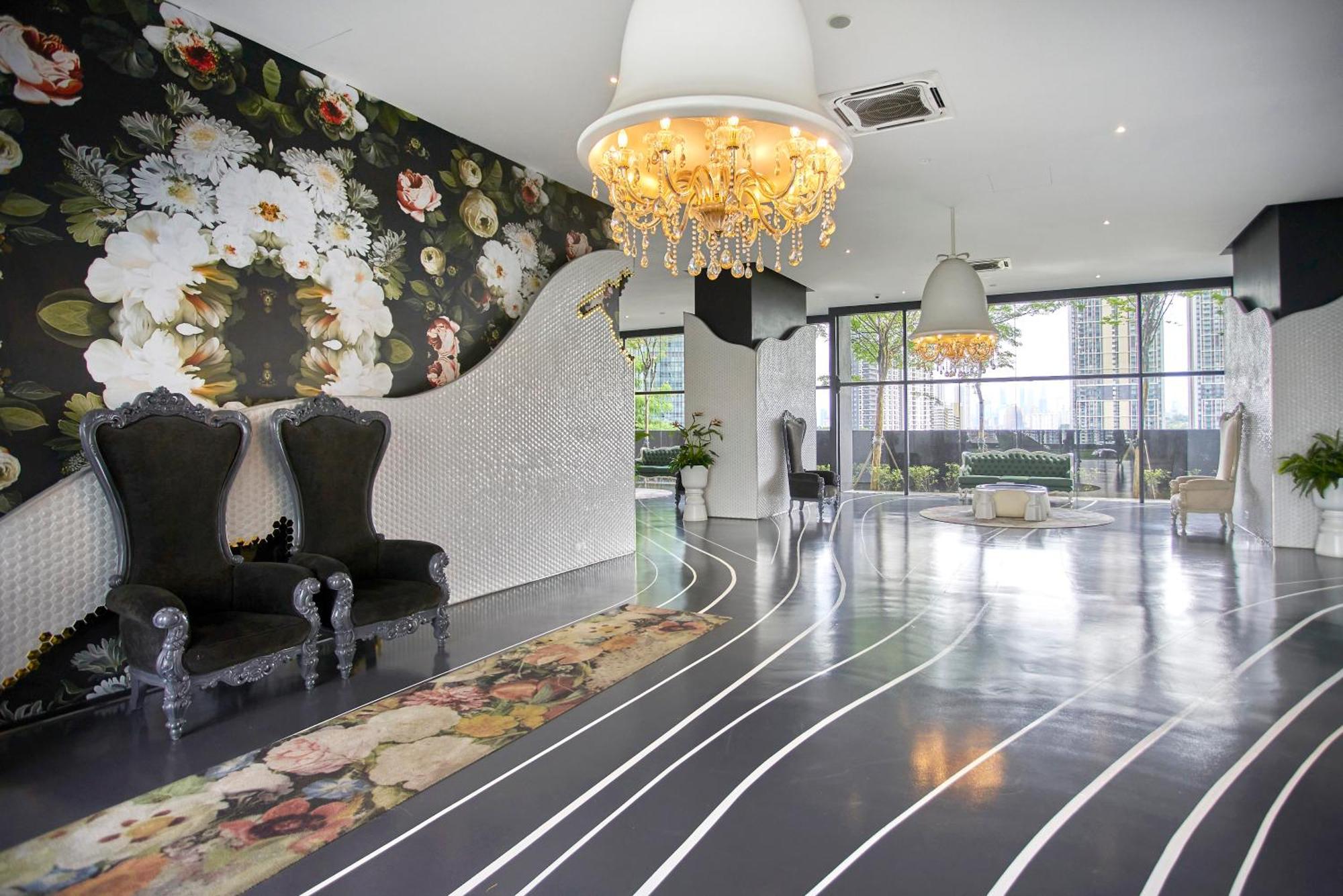 Arte Mont Kiara Free Parking, *